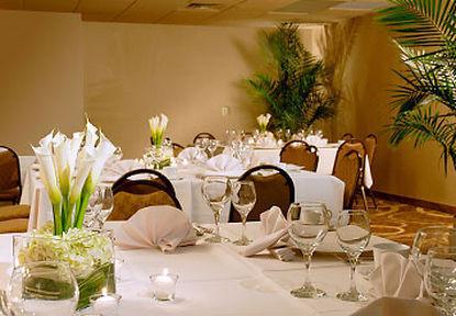 Chester Inn & Suites Sharonville Restaurant foto