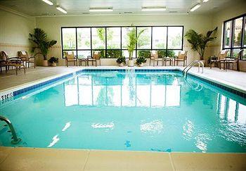 Chester Inn & Suites Sharonville Buitenkant foto